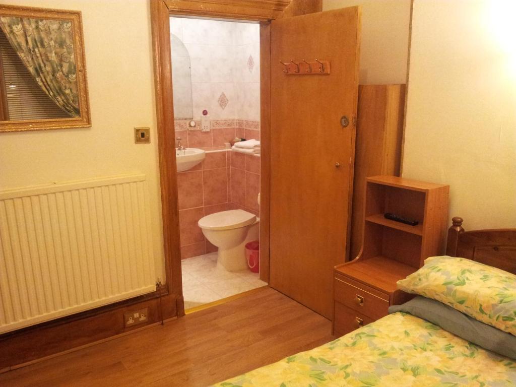 Swan Lake Guest House Edinburgh Zimmer foto