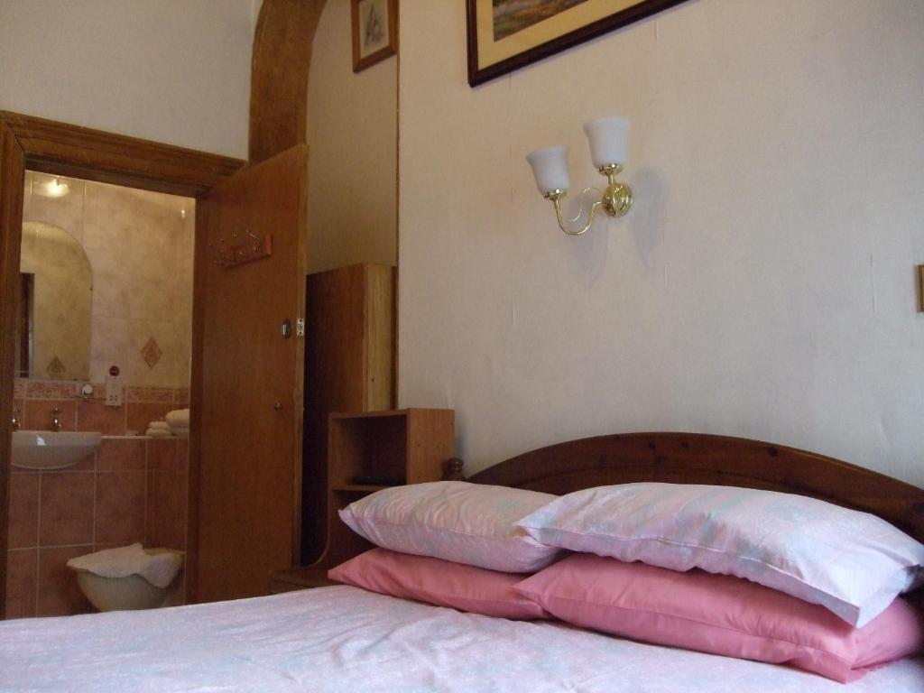 Swan Lake Guest House Edinburgh Zimmer foto